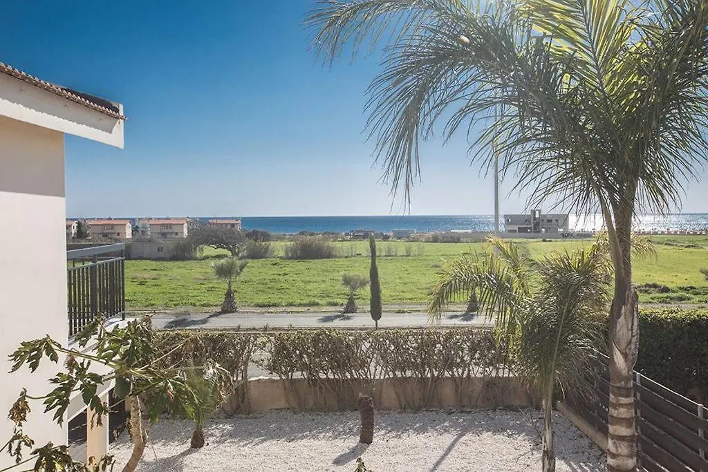 Villa Magusta - Modern 4 Bedroom Ayia Thekla Villa With Pool - Close To The Beach Ayia Napa
