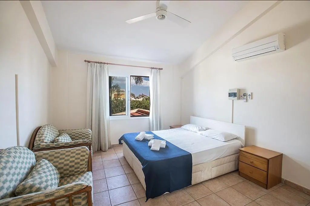 Villa Magusta - Modern 4 Bedroom Ayia Thekla Villa With Pool - Close To The Beach Ayia Napa Cyprus