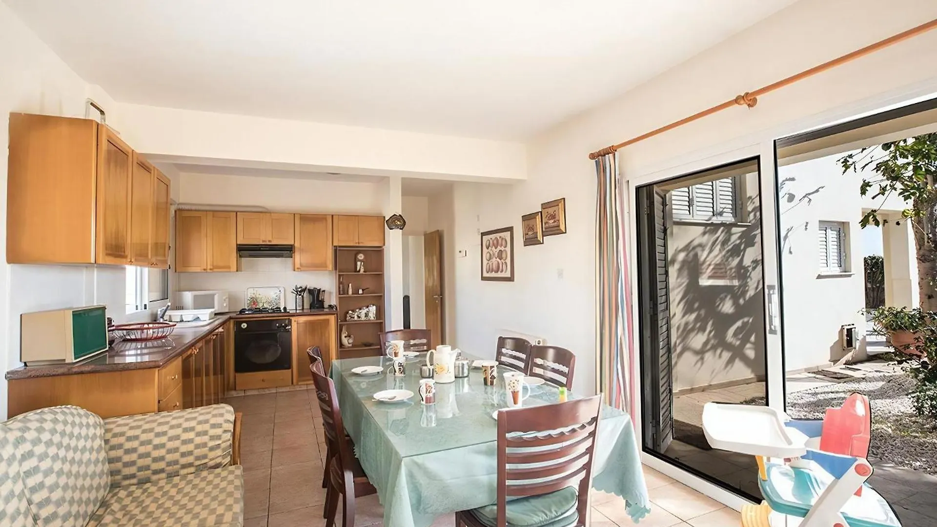 Villa Magusta - Modern 4 Bedroom Ayia Thekla Villa With Pool - Close To The Beach Ayia Napa 0*,