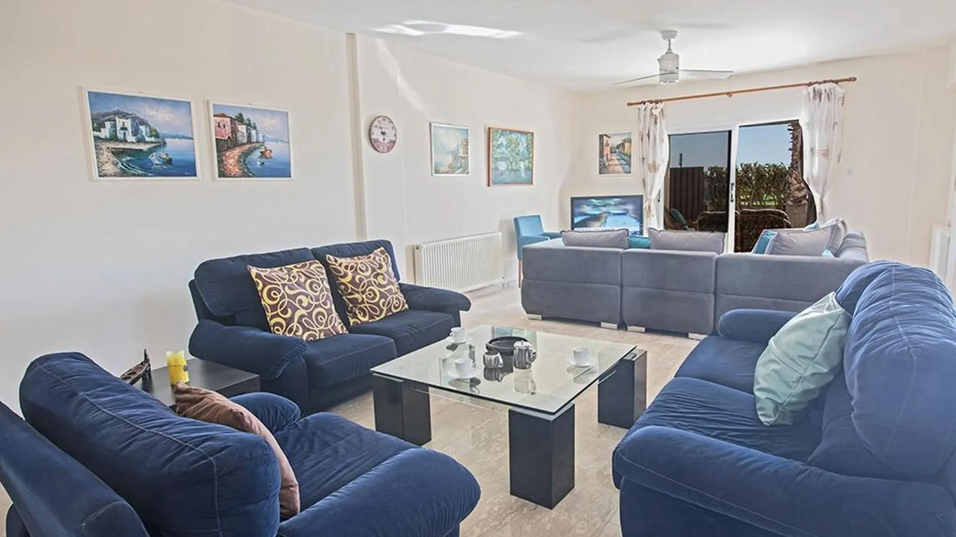 Villa Magusta - Modern 4 Bedroom Ayia Thekla Villa With Pool - Close To The Beach Ayia Napa