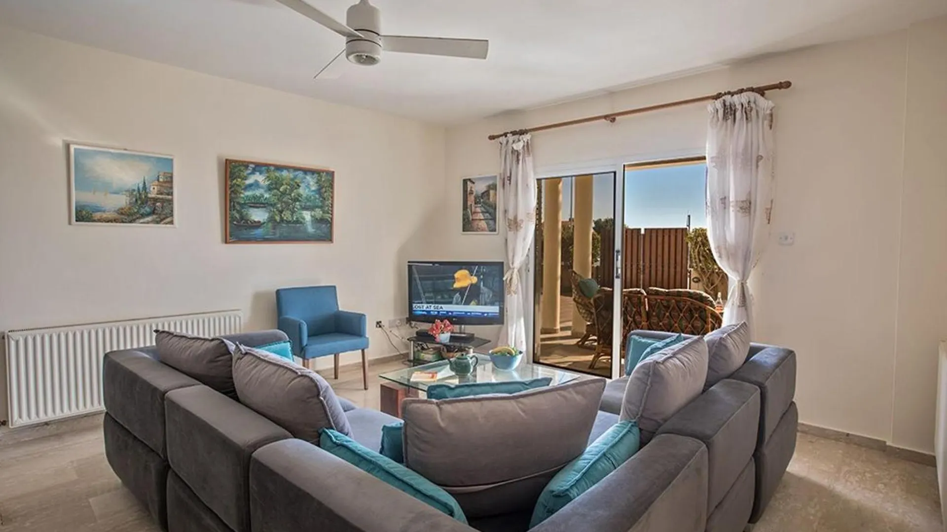 Villa Magusta - Modern 4 Bedroom Ayia Thekla Villa With Pool - Close To The Beach Ayia Napa 0*,  Chipre